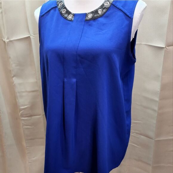 Alfani Royal Blue Grommet Trimmed Sleeveless Blouse Size 8 - Picture 3 of 9